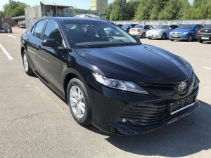 Toyota Camry V70